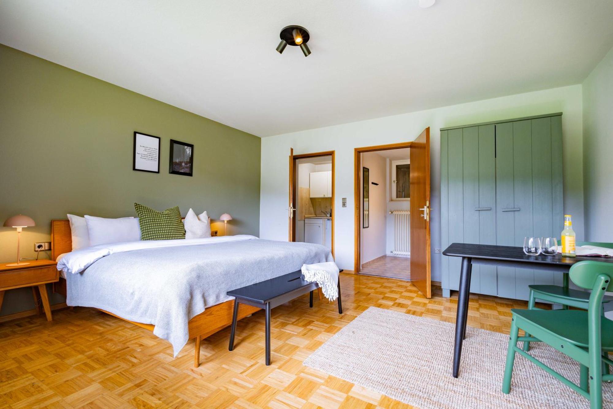 Black Forest Apartments Titisee Bagian luar foto